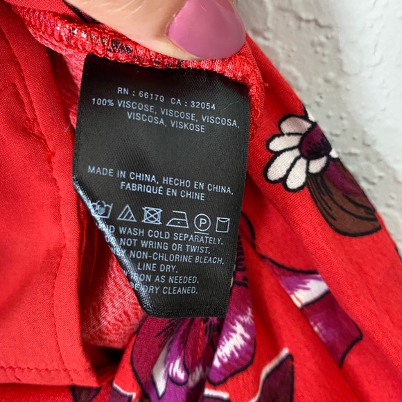 Anthropologie Pants Margo Wide Leg Red Floral Flowy Trousers sz 2 - Picture 10 of 10